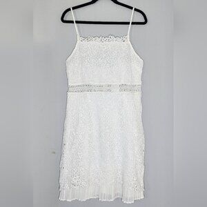 White crochet knee-length dress size L NWT #54